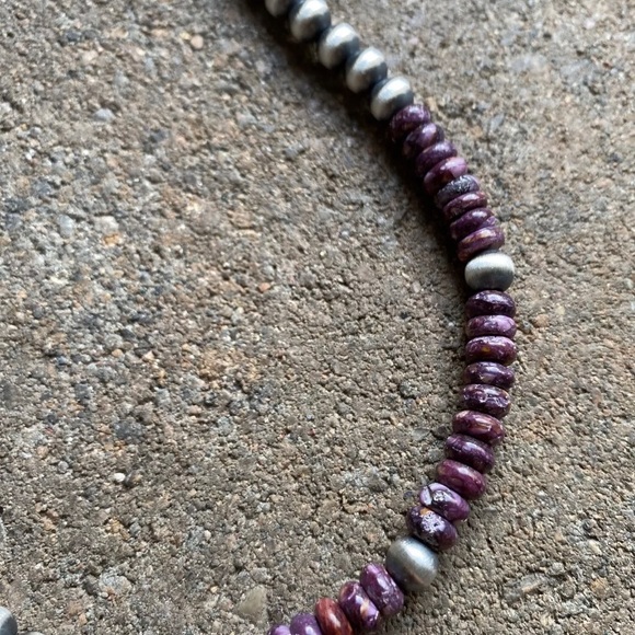 S.Silver Purple Spiny Oyster W Pears Bead Necklace - Picture 5 of 12